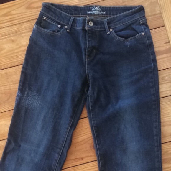 Levi’s 8 M Drk Rinse with Distressing Bootcut - Picture 5 of 8